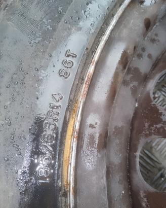 pneumatici lamellari 185/65r14