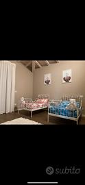 2 letti Minnen ikea allungabili colore bianco