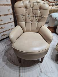 Poltrona elegante con strass