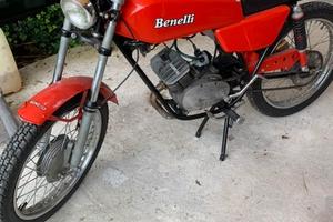 Benelli t50 libretto piccolo