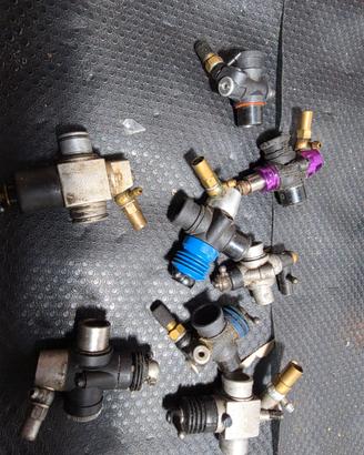 Acc. modellismo carburatori ed altri ricambi vari