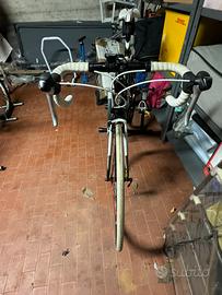 Bici BIANCHI da corsa carbonio alluminio