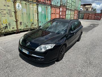 Renault Laguna 2.0 dCi 150CV SporTour Nav