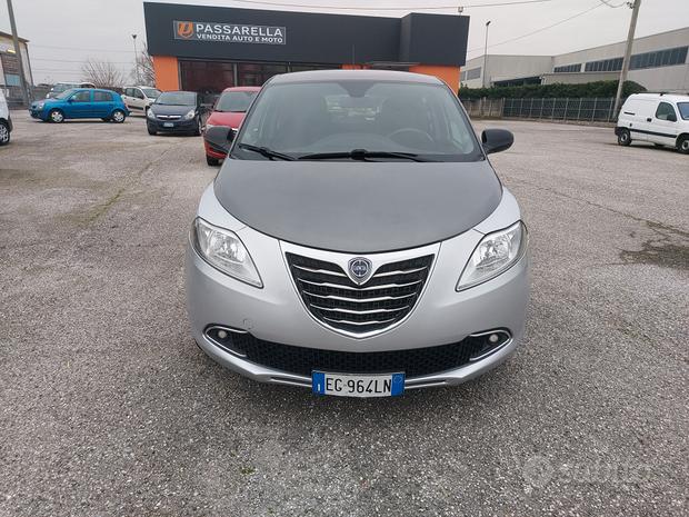 LANCIA Ypsilon 0.9 TwinAir