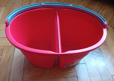 Secchio di plastica
