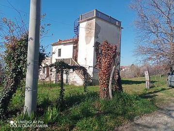 Rustico a Castel Frentano, via Morge, 6 locali