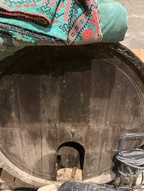 vecchia botte in legno