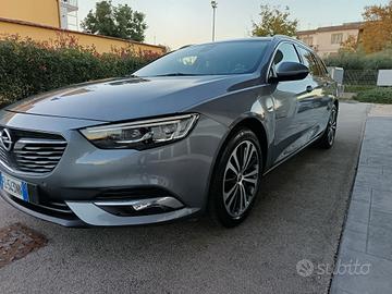 Opel Insignia 2.0 CDTI 170CV Start&Stop Sports Tou