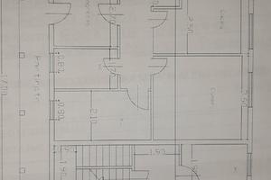 4 appartamenti in villa plurifamigliare