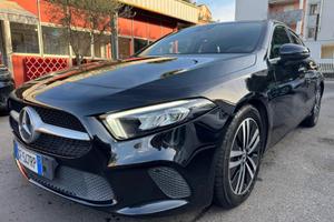 MERCEDES-BENZ A 180 D AUTOMATICA SPORT