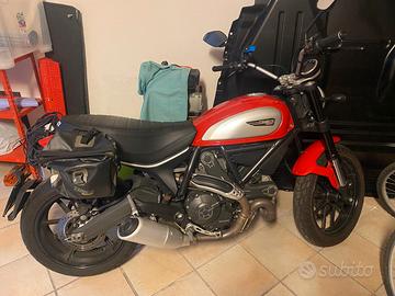 Ducati Scrambler ICON 800