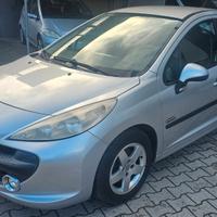 Peugeot 207 1.4 VTi 95CV 5p. X Line Neopatentati