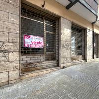 Ampio locale commerciale