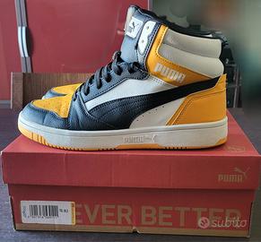 Scarpe Puma modello Rebound V6