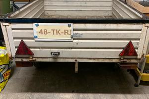 carello rimorchio auto