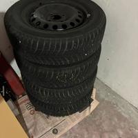 Gomme invernali 175/65 R14 + cerchi Volkswagen Up