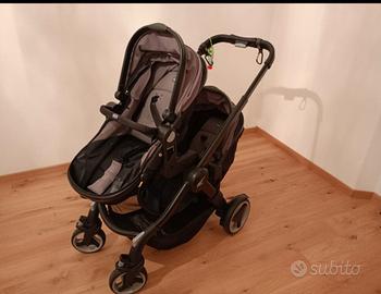 passeggino fratellare / gemellare