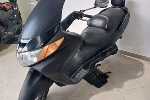 Suzuki Burgman 400
