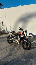KTM DUKE 125