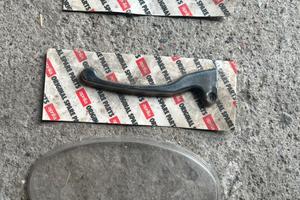 Levve e vetrino scooter aprilia 50 cc