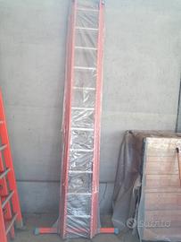 Scala a sfilo in vetroresina