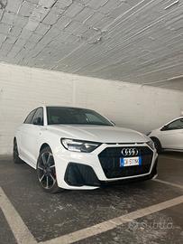 Audi A1 40 TFSI 206 cv 2023 S line