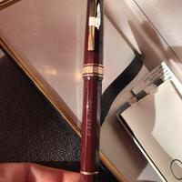Penna stilografica OMAS 555/F Bordeaux