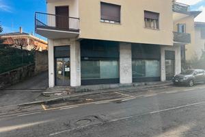 Negozio/Ufficio in zona Viale Valganna, Varese