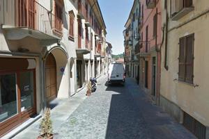 NEGOZIO A MONCALIERI