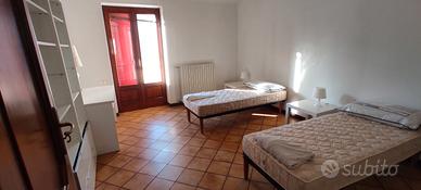a Casamassima 3 camere  per studentesse