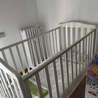 Lettino bambino con sponda regolabile