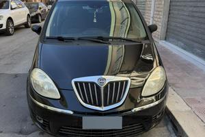 Lancia Musa 1.3 Mjet