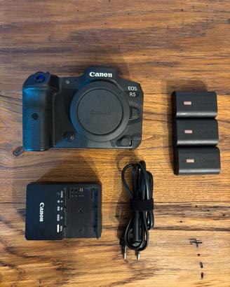 Canon EOS R5