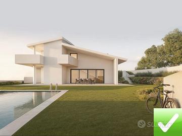 Prestigiosa Villa Con Ampia Corte Pellegrina