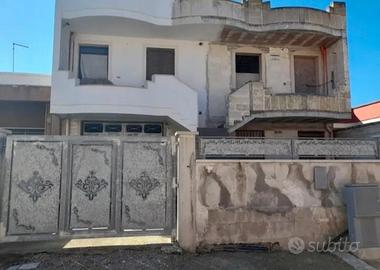 Complesso N 3 Appartamenti nuova costruzione