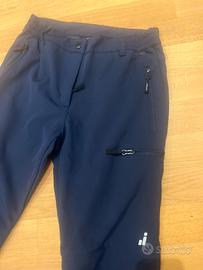 Pantaloni anti freddo per  attività invernali .