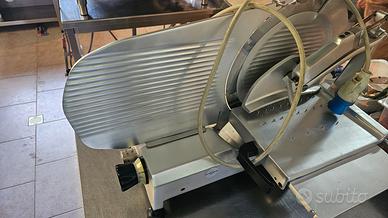 Affettatrice professionale General Machines 370