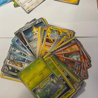 Lotto 67 carte pokemon cute