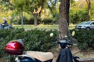 Aprilia Scarabeo Scooter Automatico 50 - 4 tempi