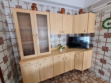 PARETE ATTREZZATA