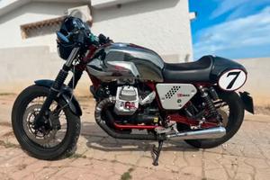 Moto Guzzi V7 Racers