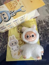 Labubu pin for love H