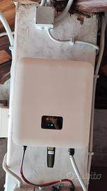 Inverter Omniksol 3000W con wifi