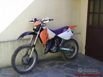 RICAMBI KTM GS 125 2 TEMPI 1997