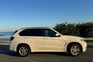 Bmw x5 (e70) - 2016