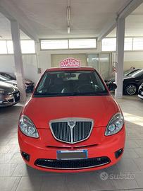 Lancia Ypsilon 1.2 69 CV Unyca