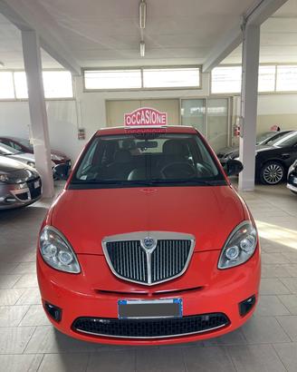 Lancia Ypsilon 1.2 69 CV Unyca
