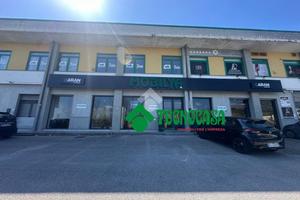 NEGOZIO A MONTEFORTE IRPINO