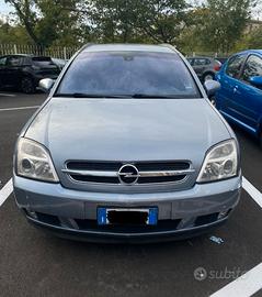 Opel Vectra 2004