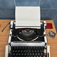 Macchina per scrivere Sperry Remington